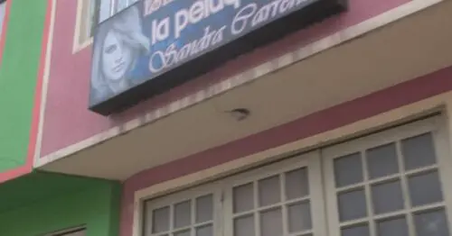 ESTETICA & BELLEZA LA PELUQUERIA SANDRA CARRENO ESTETICA & BELLEZA LA PELUQUERIA SANDRA CARRENO